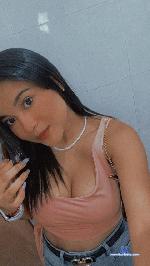 hot-very-wet Camsoda livecam show performer room profile