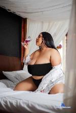 chloe-bigoobs Camsoda livecam show performer room profile