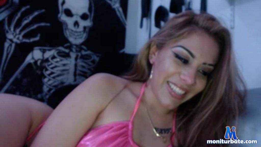 elirose8 Camsoda performer latina curvy brunette feet fetish lovense college lesbian bondage