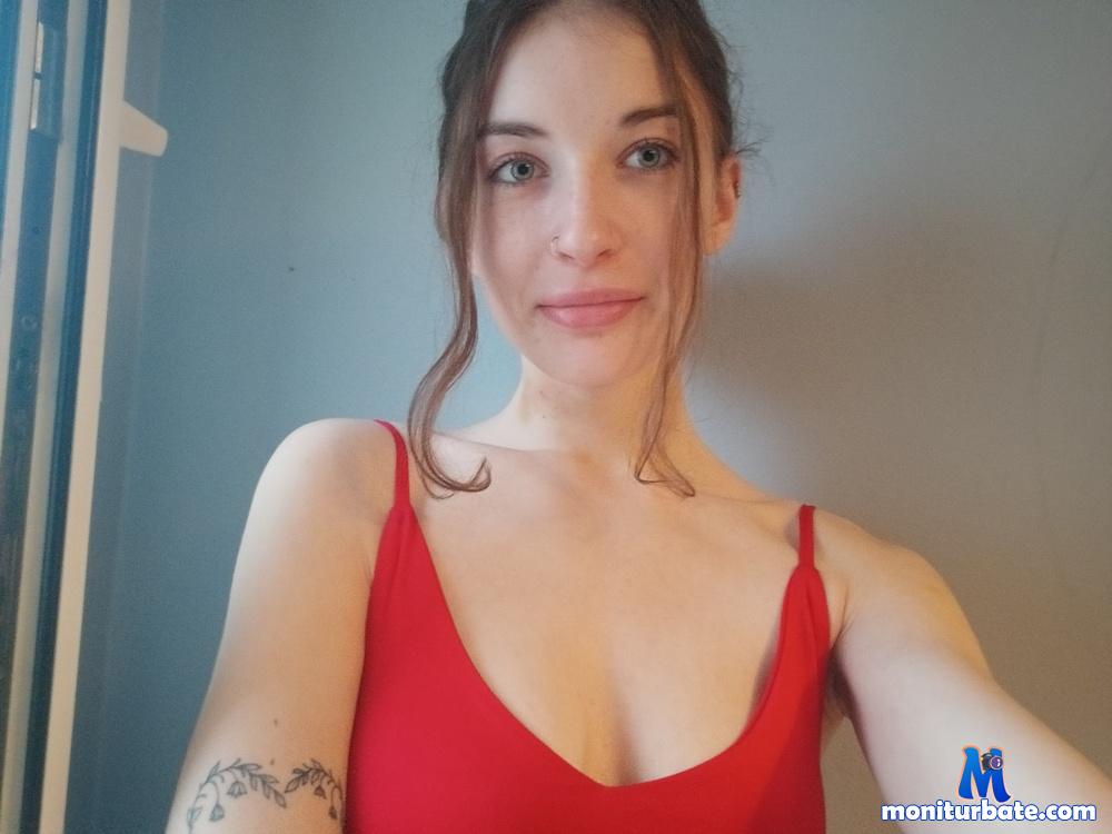 extasymadison camsoda livecam performer profile