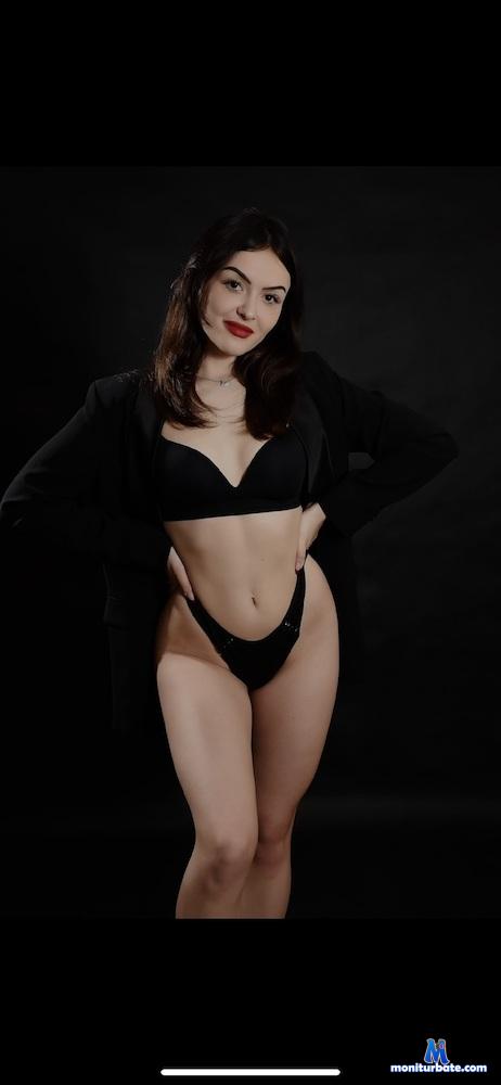 sweetvicky19 Camsoda performer 