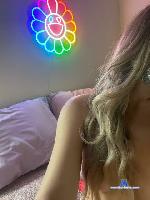 lillyhaze Camsoda livecam show performer room profile