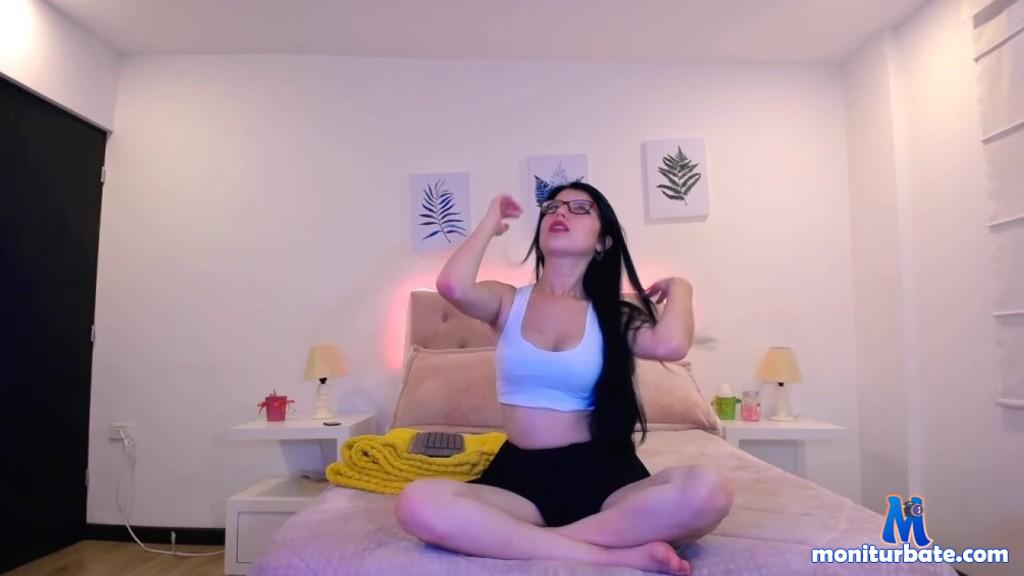 sophi-holly Camsoda performer latina dildo small-tits horny new french