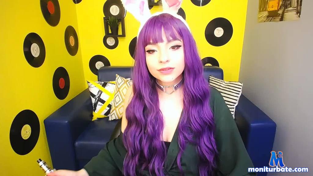 dreamtimy camsoda livecam performer profile
