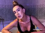 phoebeeholywelll Camsoda livecam show performer room profile