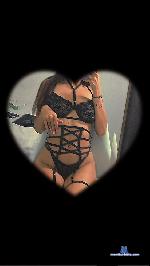 samantha-violet Camsoda livecam show performer room profile