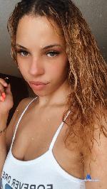 naughteenyla Camsoda livecam show performer room profile