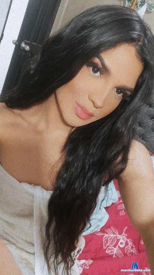 isabellatsdoll camsoda livecam performer profile