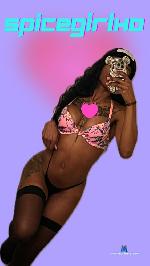spicegirlx Camsoda livecam show performer room profile