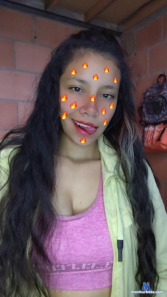 sunnyassboobs Camsoda performer 