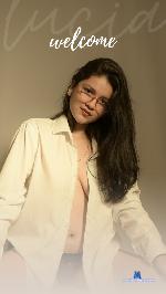 lucia-blanco Camsoda livecam show performer room profile