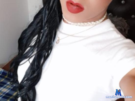 reishell-bigcock camsoda livecam performer profile