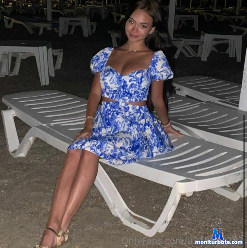 saraieve camsoda livecam performer profile