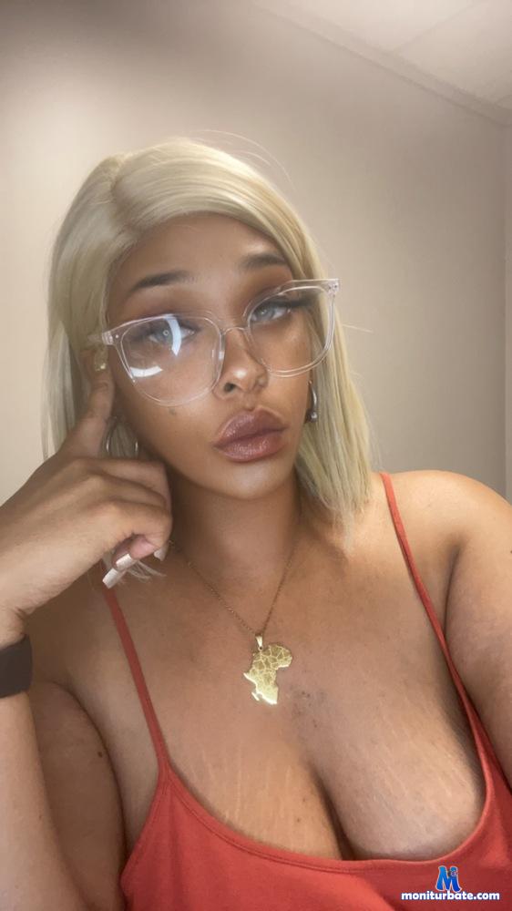 dawabbithole camsoda livecam performer profile