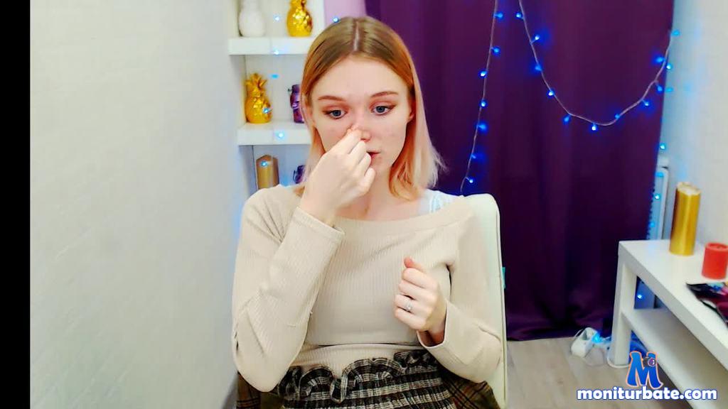 cutiebonnie Camsoda performer cum feet fetish shaved-pussy petite blonde masturbation teen college pregnant
