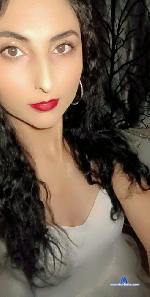 annajuliana Camsoda livecam show performer room profile
