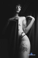 dominique-110 Camsoda livecam show performer room profile
