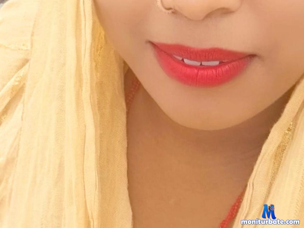 yakshinii1 camsoda livecam performer profile