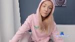 emypeeks Camsoda livecam show performer room profile
