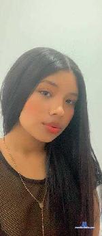 tiffanny-18 Camsoda livecam show performer room profile