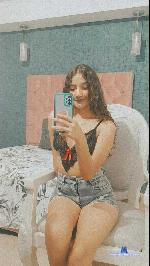 marianela-18 Camsoda livecam show performer room profile
