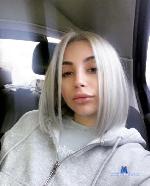 ariellehope Camsoda livecam show performer room profile