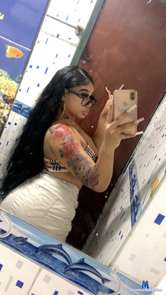 khelanyisyy Camsoda performer 