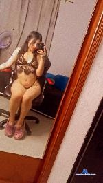 caramelodechocolate33 Camsoda livecam show performer room profile