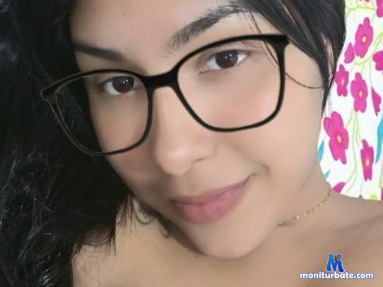 miurahit camsoda livecam performer profile