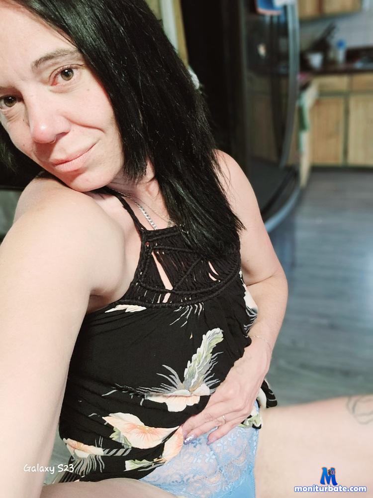 filledebois camsoda livecam performer profile