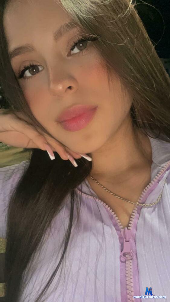 antonellamore Camsoda performer 