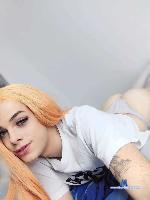 evamooreex Camsoda livecam show performer room profile