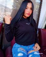 christiine-miller Camsoda livecam show performer room profile