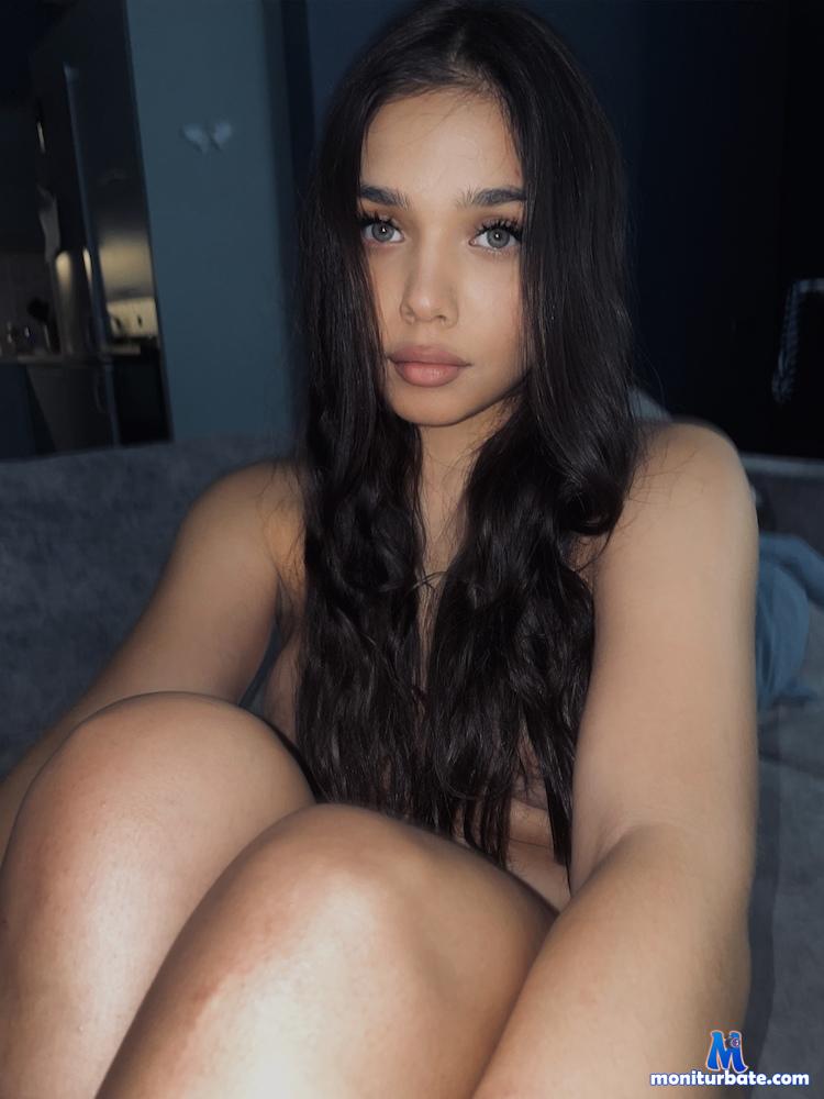 emillysvon camsoda livecam performer profile