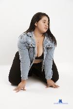 jade-wesst Camsoda livecam show performer room profile