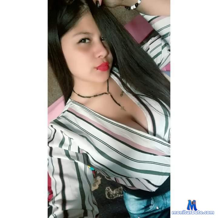 natasha-bloom Camsoda performer 