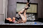 arianaflowers Camsoda livecam show performer room profile
