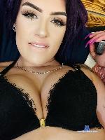 jinivere Camsoda livecam show performer room profile