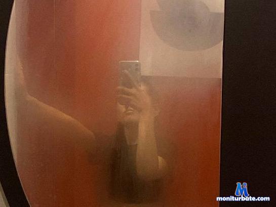 analina-hen camsoda livecam performer profile
