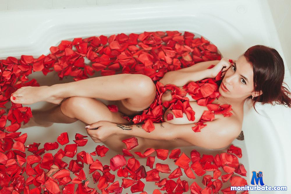 ximenasoto camsoda livecam performer profile