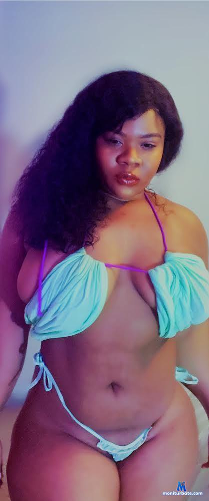 marinamarinab camsoda livecam performer profile