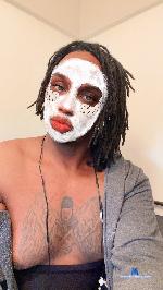 blackcarmel Camsoda livecam show performer room profile