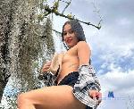 sophialors Camsoda livecam show performer room profile