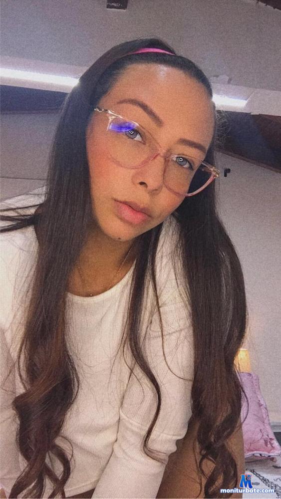 yulikatrhyn Camsoda performer 