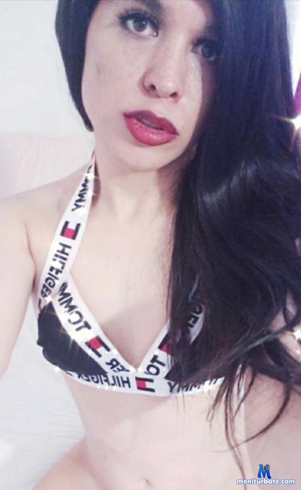 magicwordsforme camsoda livecam performer profile