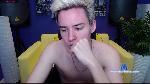 rayanguzman Camsoda livecam show performer room profile