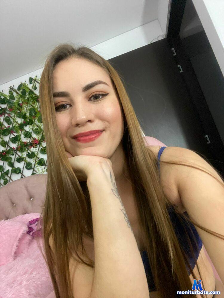 tiffany9818 camsoda livecam performer profile