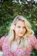anastasiaannies Camsoda livecam show performer room profile