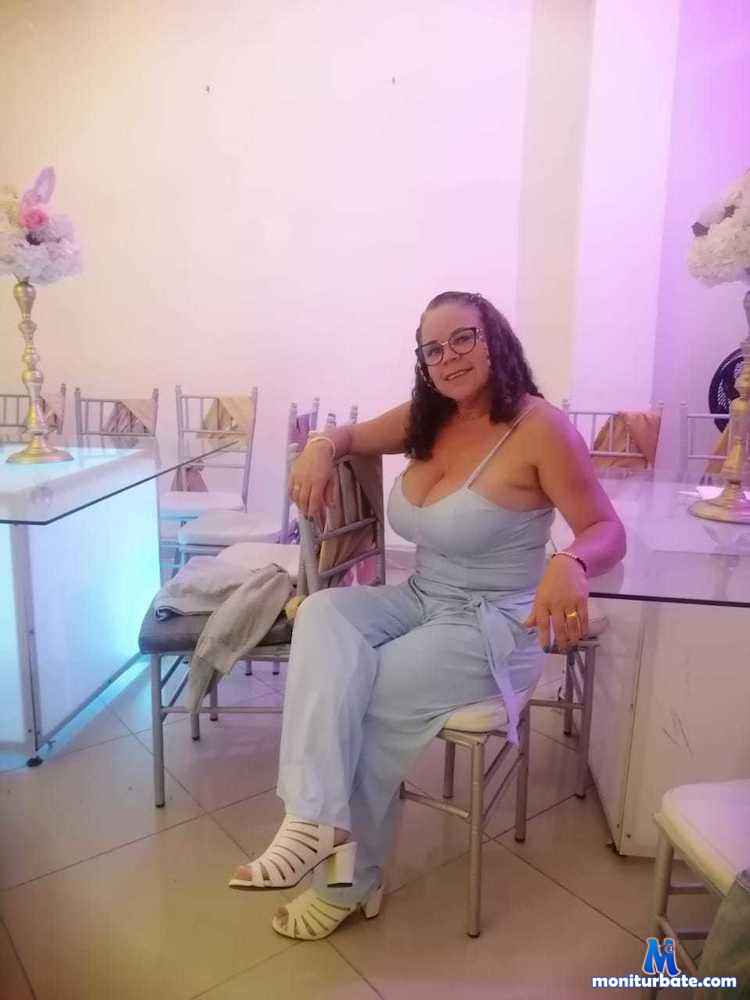 thaliatitis Camsoda performer 