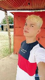 mateusboy Camsoda livecam show performer room profile